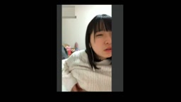 いもうと系女子がお酒飲んだ勢いでオナニー見せちゃう