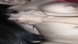 大きくてふっくらとした胸！