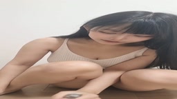 黒髪美女のディルドオナニー