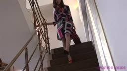 woman inside 速水凛 1