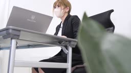 パンチラ