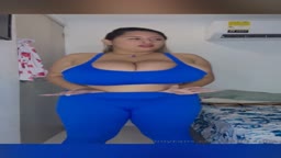 超乳 爆乳