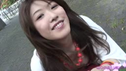 woman inside 山崎静香 1