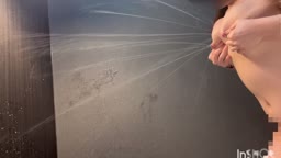 母乳　噴射
