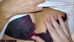 人妻と