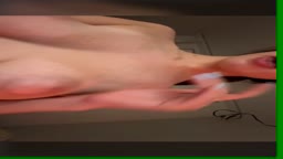 carrybodrick naked and play pussy