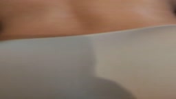 彼女