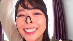 セクシー女優の変顔お散歩