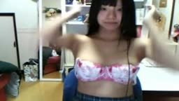 ニコ生　コメントであおられて乳首解禁