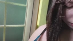 カラオケで逝きまくりの借金女