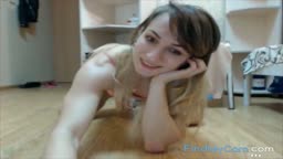 Gorgeous Amateur Doing Push-Ups on Webcam