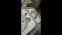 ト〇レでP活 フェラ抜き