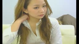 ライブチャット　美人　美巨乳　裸オナニー