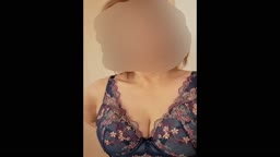 61歳人妻セフレ 中出し後に撮影したのを載せると言ったら興奮した変態BBA