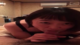 ショートカット熟女
