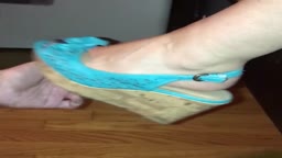 Purple toes