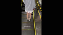Encoxada Dickflash cum candid