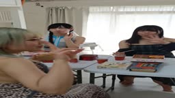 AV見たい人いる？
