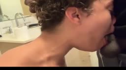 Sucking a Big American Cock Like a Pro