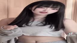 tiktok　へそがちエロ