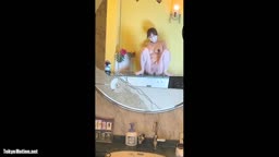 ホテルにいる魅力的な美女たち010