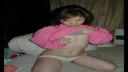 ときどき別れた嫁の画像を見てシコッてる