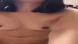 JD彼女は騎乗位でむさぼる