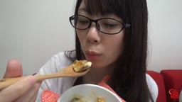 女友達自画撮り排泄2