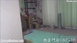 あみちゃん１　自室で