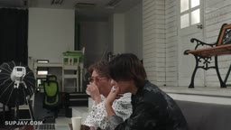《モザイク破壊） ヌードモデルNTR