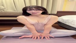 てるる　乳首