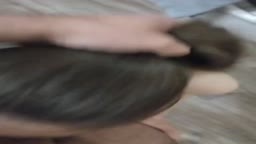 ロシア人がカザフ人女性を犯している様子をスマホで撮影した動画