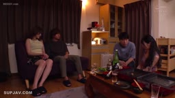 愛妻交換 後輩の妻と俺の妻を交換して中出ししまくった4日間の記録。