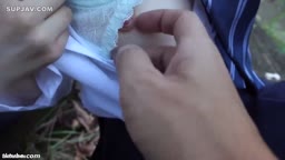 美乳 中出し