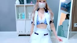 爆乳