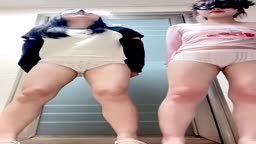 おしっこ我慢勝負