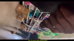 Encoxada dickflash teen candid encojoin