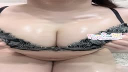 775