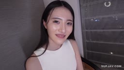 2866 19歳 美しすぎる色白な腹筋美ボディムスメ。カラダの相性が良すぎて激ピストンセックス中に微笑を浮かべながらイキまくる。経験少ない敏感マンコにたっぷり中出し