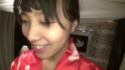 母乳で白く染まる加奈子
