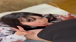 ダブルピース女子