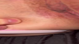 doesn't play with her vagina while she's geeking out