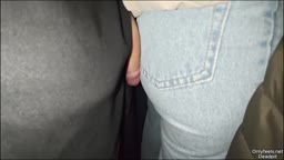 Encoxada Cum 36 - Cum on Legs
