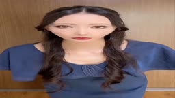 濃いギャルメイクの美人のお姉さん