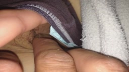 個人撮影　妻の妹へ夜這い　中だし？