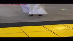 逆さ