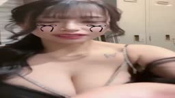 爆乳