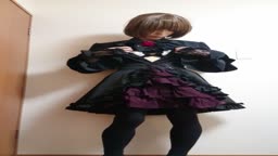 女装　男の娘　射精