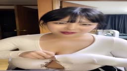 韓国 爆乳 擬似フェラ