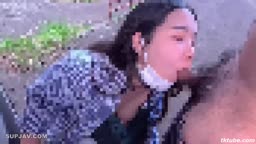 野外中出し若妻